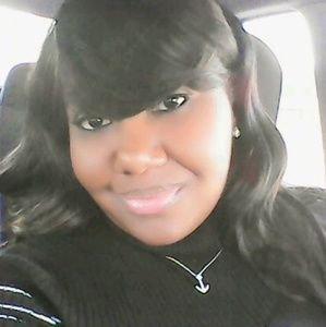 Meet your Posher, Lakeisha